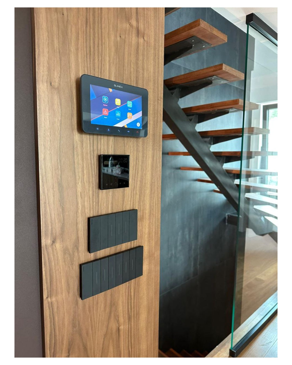 Slinex SM-07MHD - Premium Video Doorbell (Price will be updated. Contact us for advice.)