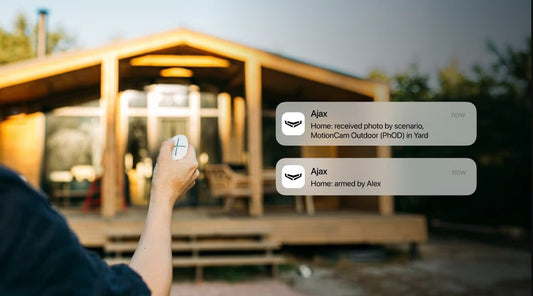 Chụp ảnh khi bật/tắt bảo vệ: Tính năng mới cho thiết bị cảm biến MotionCam (PhOD)