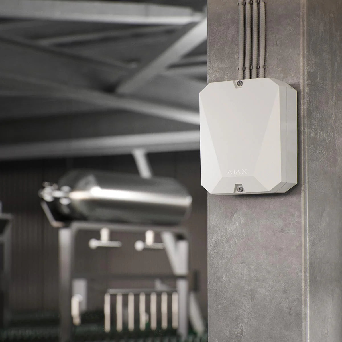 Ajax MultiTransmitter: A module that supports transferring third-party devices into the Ajax system.