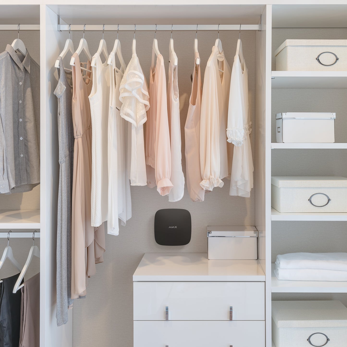 Ajax Hub 2 Plus: Bộ Xử Lý Trung Tâm Đời 2 Plus