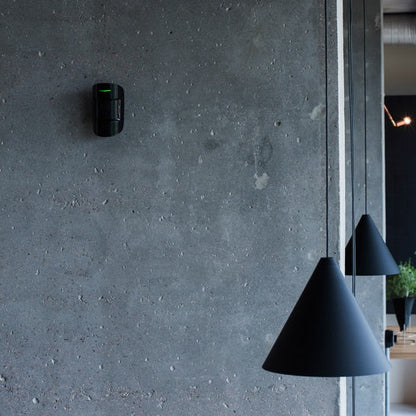 Ajax MotionProtect Plus: Cảm Biến Chuyển Động Không Dây Plus