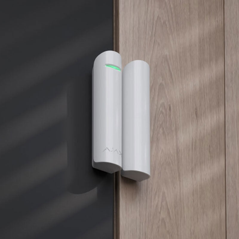 Ajax DoorProtect Plus: Cảm Biến Mở Cửa Không Dây Plus